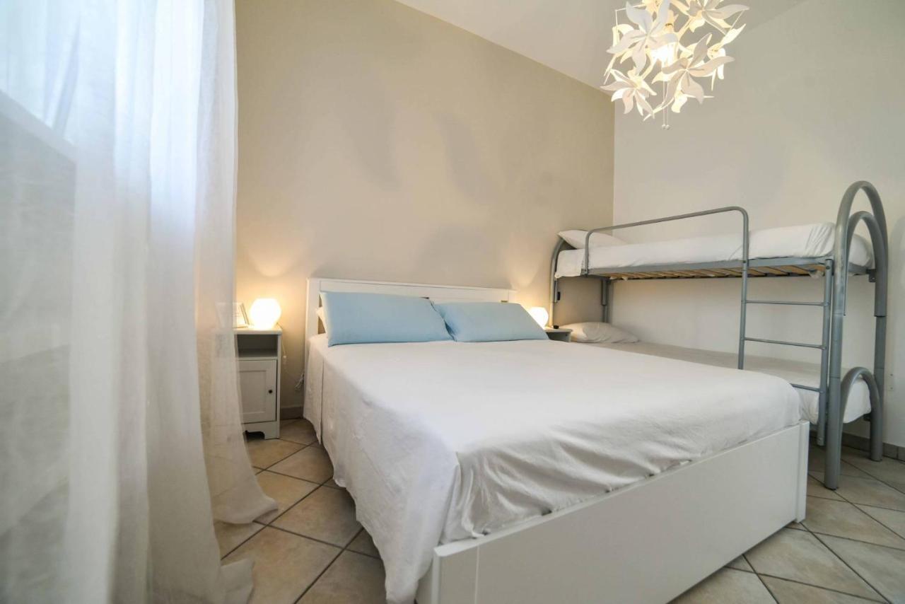 La Caletta Bed And Breakfast 토레 산타 사비나 외부 사진