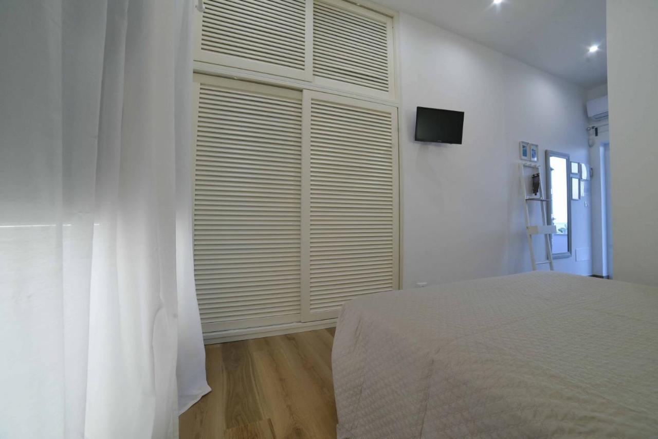 La Caletta Bed And Breakfast 토레 산타 사비나 외부 사진