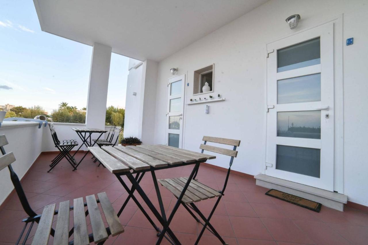 La Caletta Bed And Breakfast 토레 산타 사비나 외부 사진