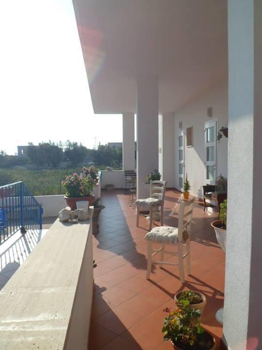 La Caletta Bed And Breakfast 토레 산타 사비나 외부 사진