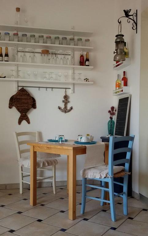 La Caletta Bed And Breakfast 토레 산타 사비나 외부 사진
